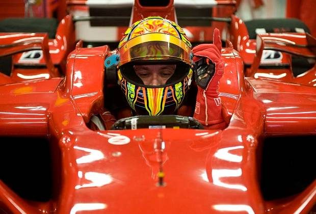 Vanetino Rossi teste une F1 Ferrari