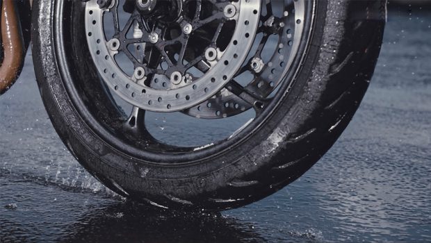 Nouveauté pneus : Les Michelin Road 5
