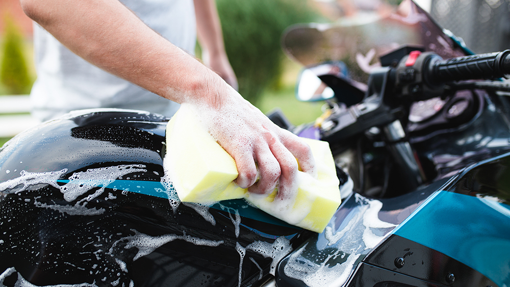 Conseils pour un lavage moto réussi ! - Dafy the Blog