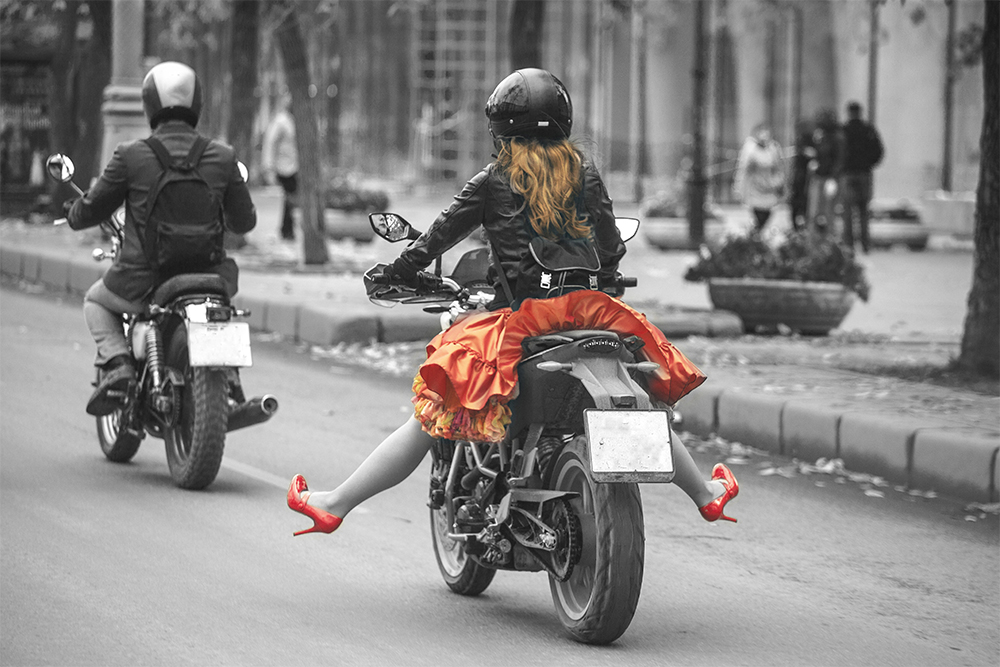 Etre féminine en moto : nos conseils – Moto au féminin : tout sur la moto