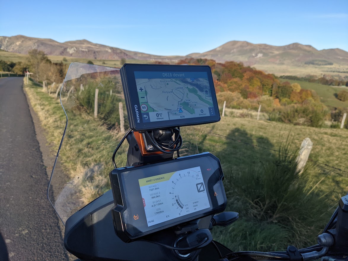 Grandeurs et limites du GPS à moto – Passion Moto Sécurité