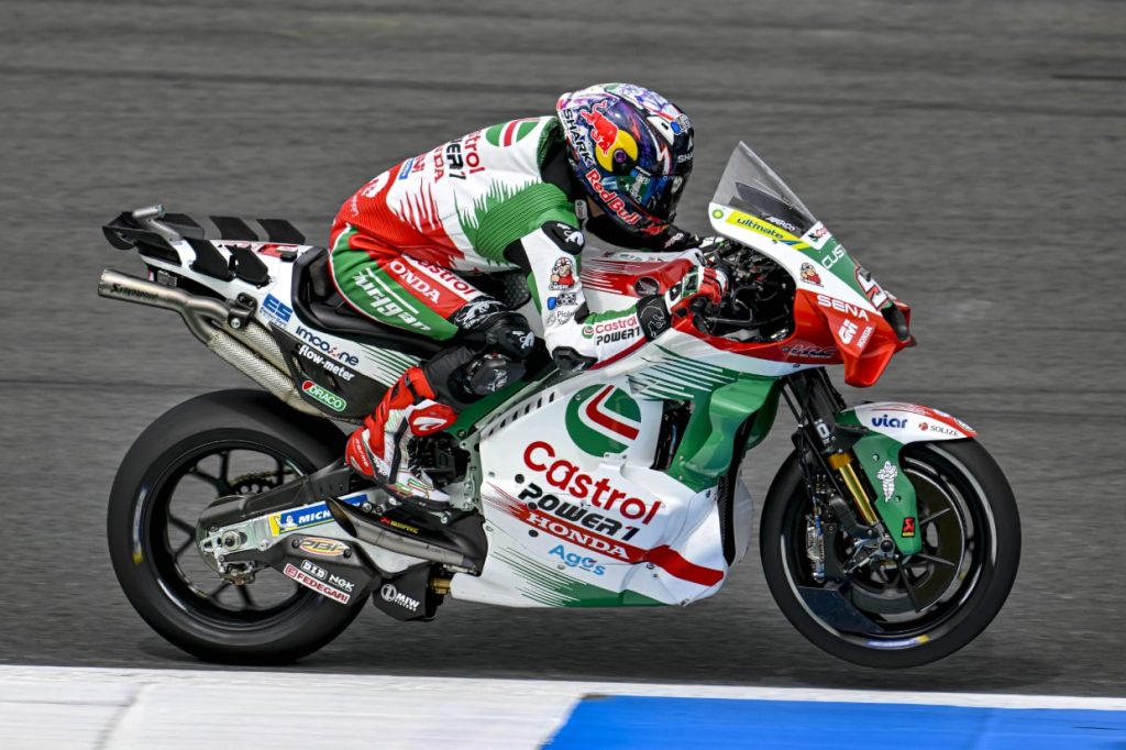 échappement moto Johann Zarco non homologué circuit